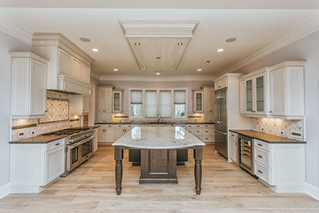 Alta Vista Balboa kitchen install by Kings Custom Hardwood | Spotlight Dealer For Hallmark Floors