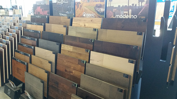 Hallmark Floors Hardwood Displays at Floor Trader