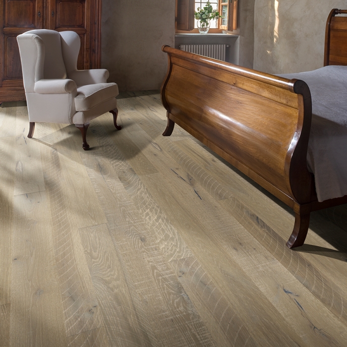 Pekoe Oak Hardwood Floors from the Organic 567 Hardwood flooring collection by Hallmark Floors. The Organic 567 hardwood flooring is inspired by modern hardwood trends and visuals of real vintage reclaimed wood.