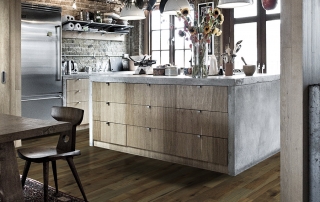 Crestline Solid Geneva Oak