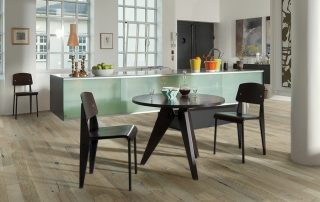 Organic Solid Sorrel Oak Room