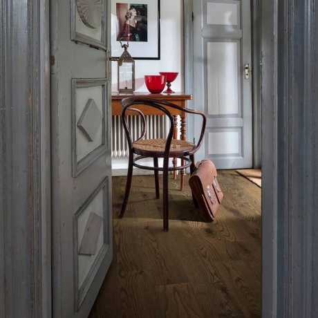 Crestline-Solid-Porter-Red-Oak