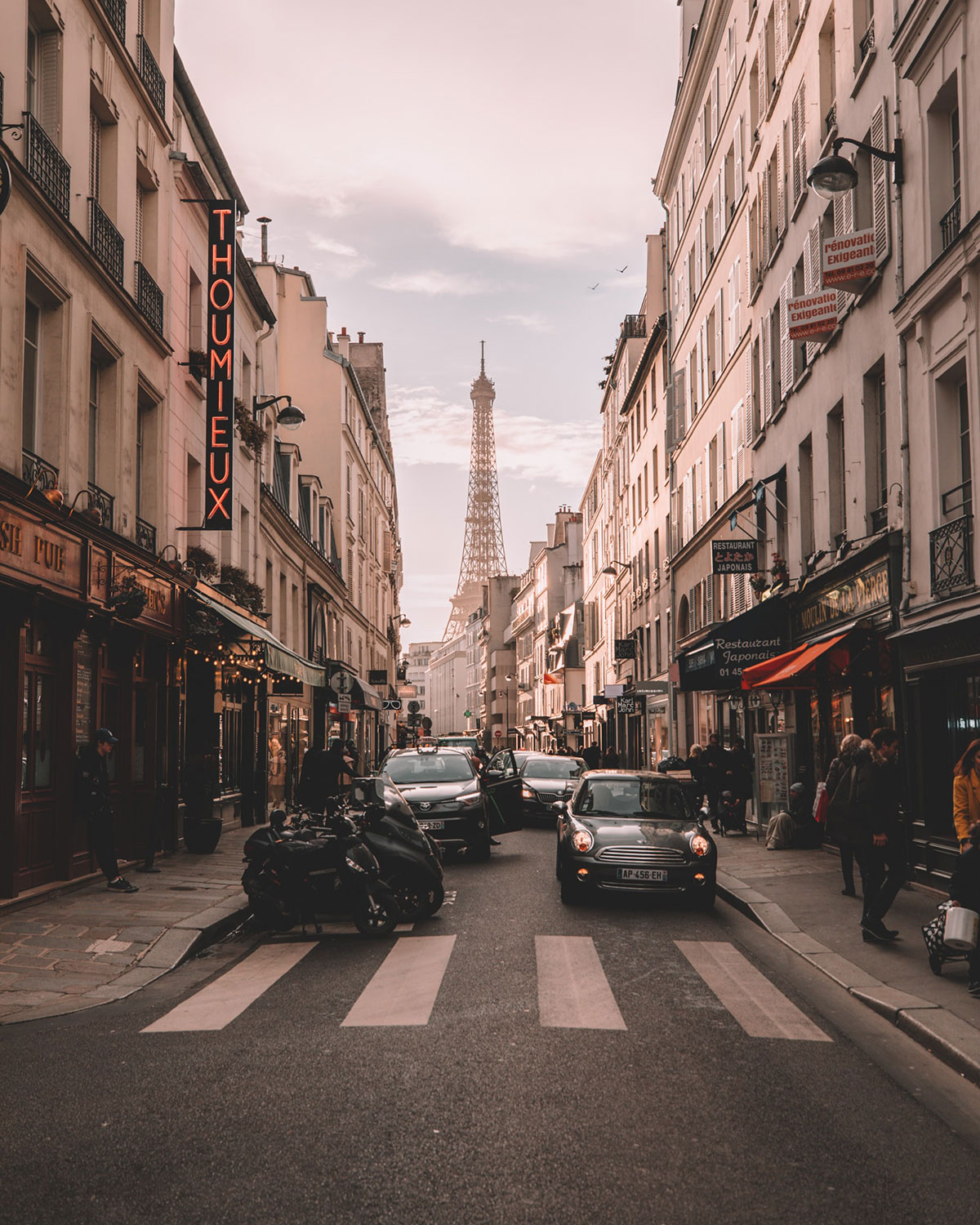 Downtown Paris in the evening