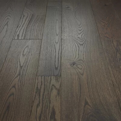 Ultra Wide Planks in the Avenue Collection