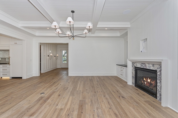 Alta Vista Pismo Floor Authority
